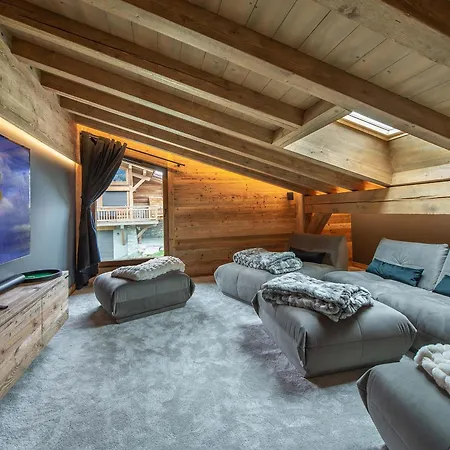 Moderne Avec Piscine Interieure Et Hammam - Fr-1-569-76 * Megeve